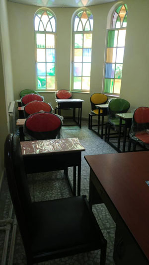 دبیرستان دخترانه دوره دوم آذین - رشت
