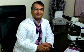 دکتر محمد فروزانفر - فوق تخصص خون و انکولوژی