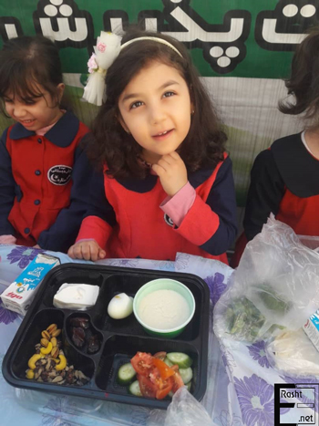 مهد و پیش دبستانی ماه و ستاره