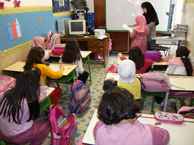 دبستان هوشمند نمونه